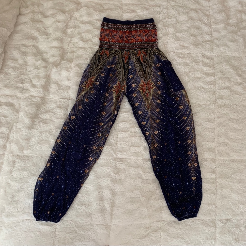 NWOT Bohemian Harem Pants Small